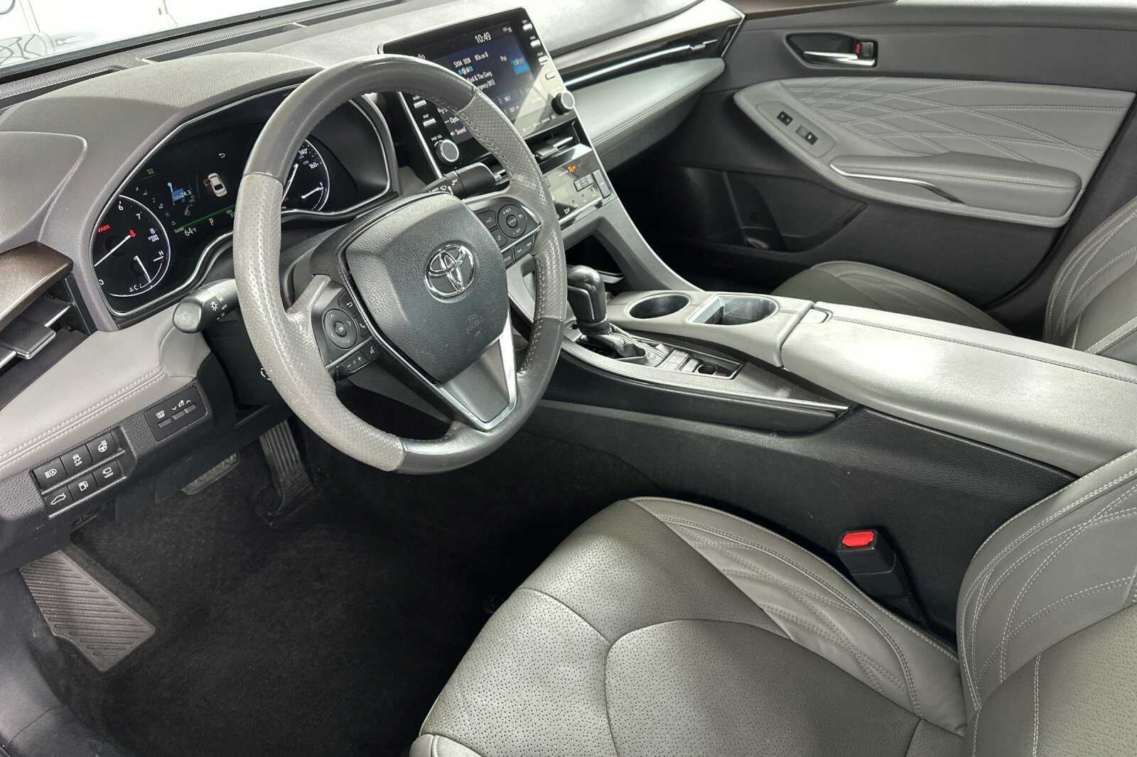 2019 Toyota Avalon Limited 4D Sedan
