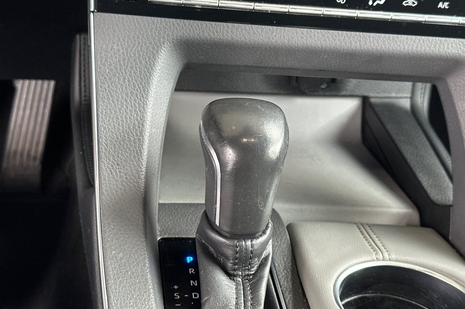 2019 Toyota Avalon Limited 4D Sedan