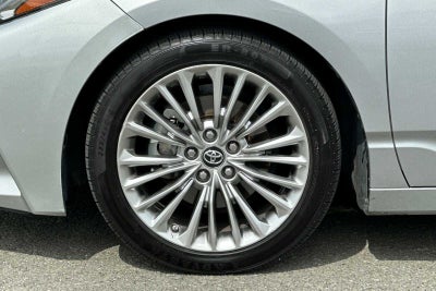 2019 Toyota Avalon Limited 4D Sedan