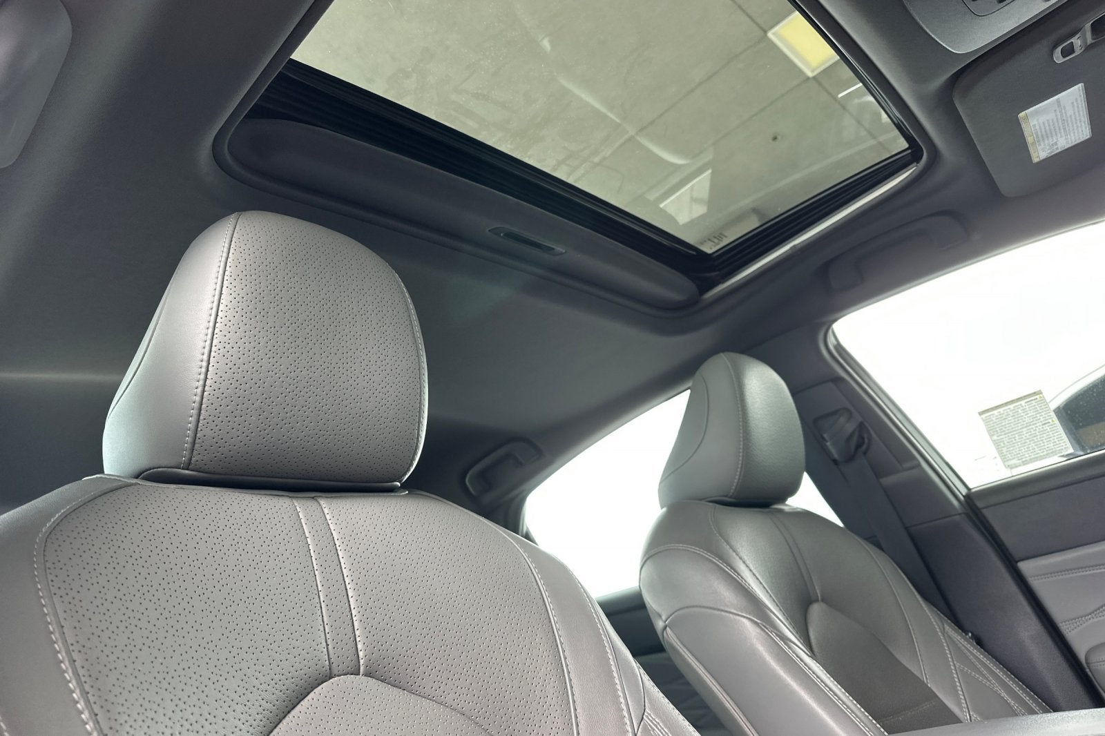 2019 Toyota Avalon Limited 4D Sedan