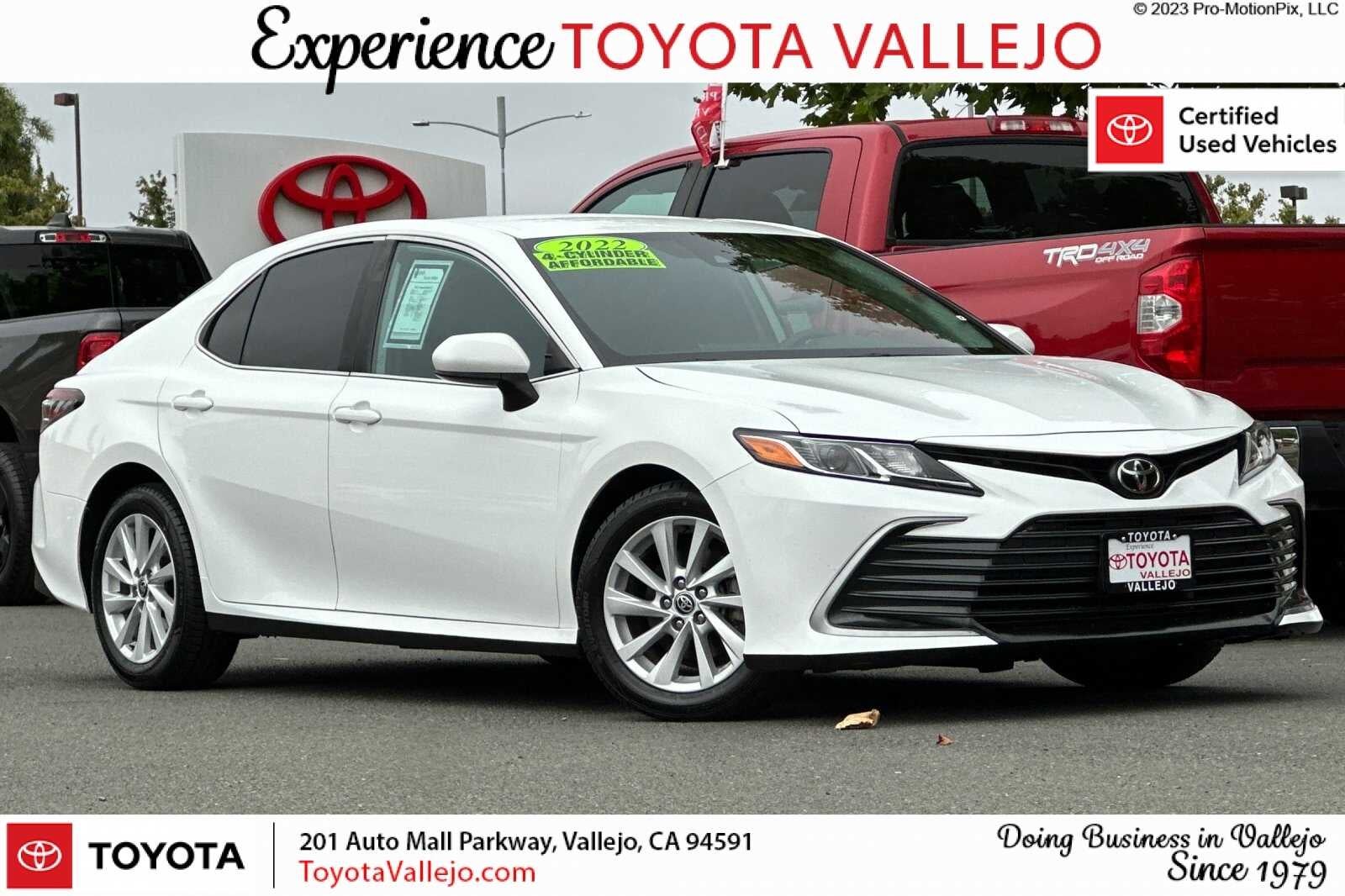 2022 Toyota Camry LE