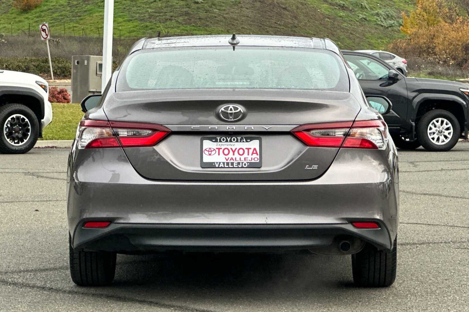 2022 Toyota Camry LE
