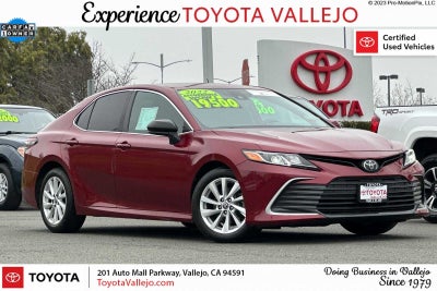 2022 Toyota Camry LE
