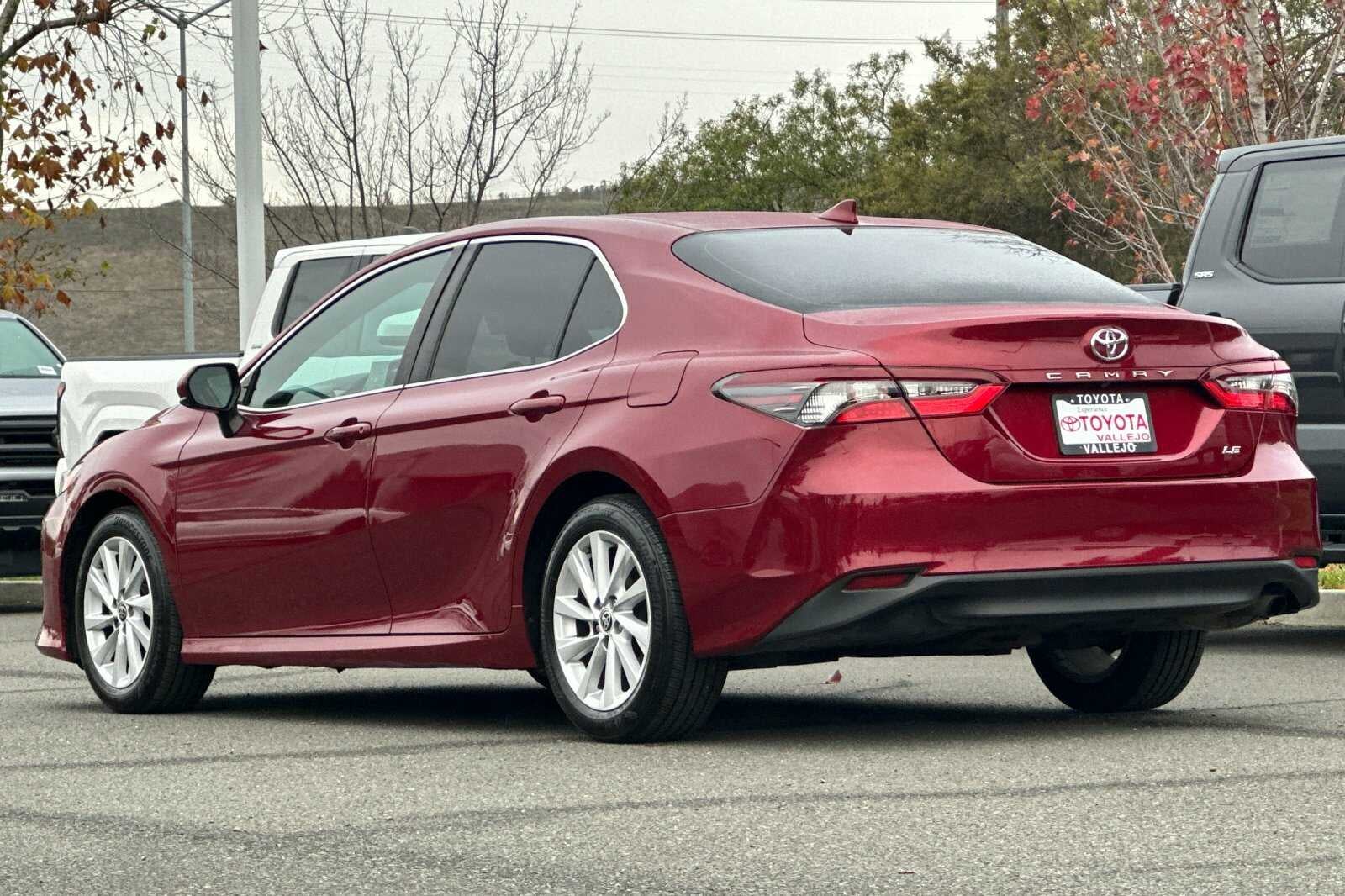 2022 Toyota Camry LE