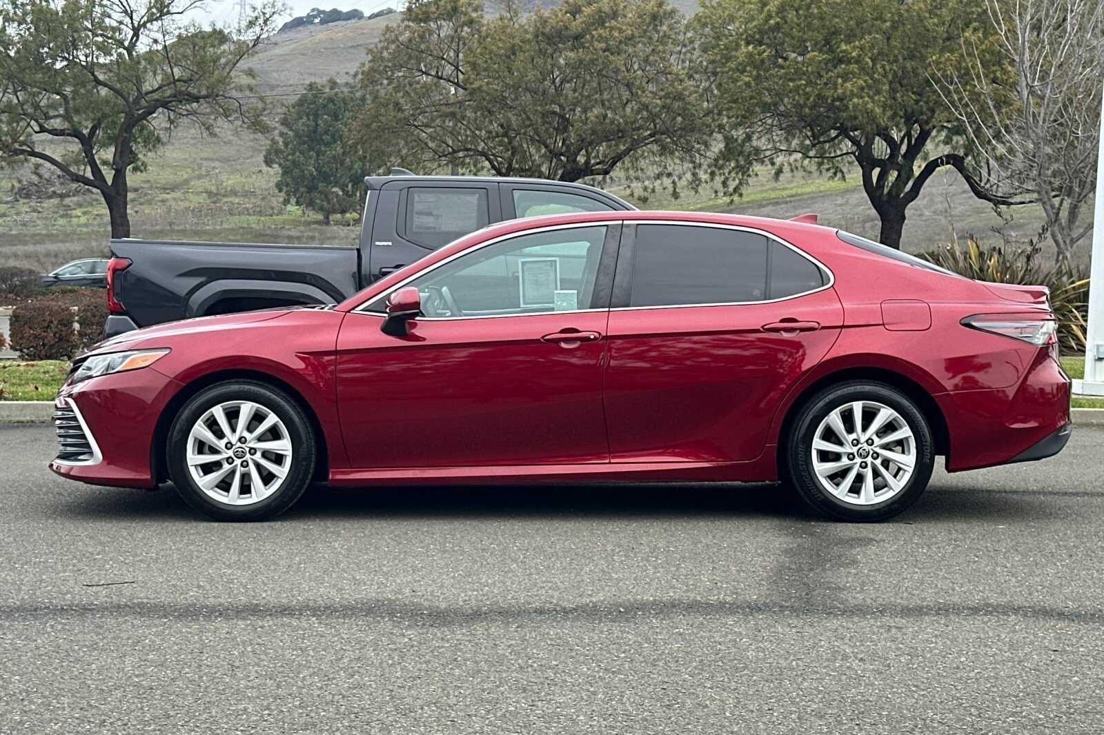 2022 Toyota Camry LE