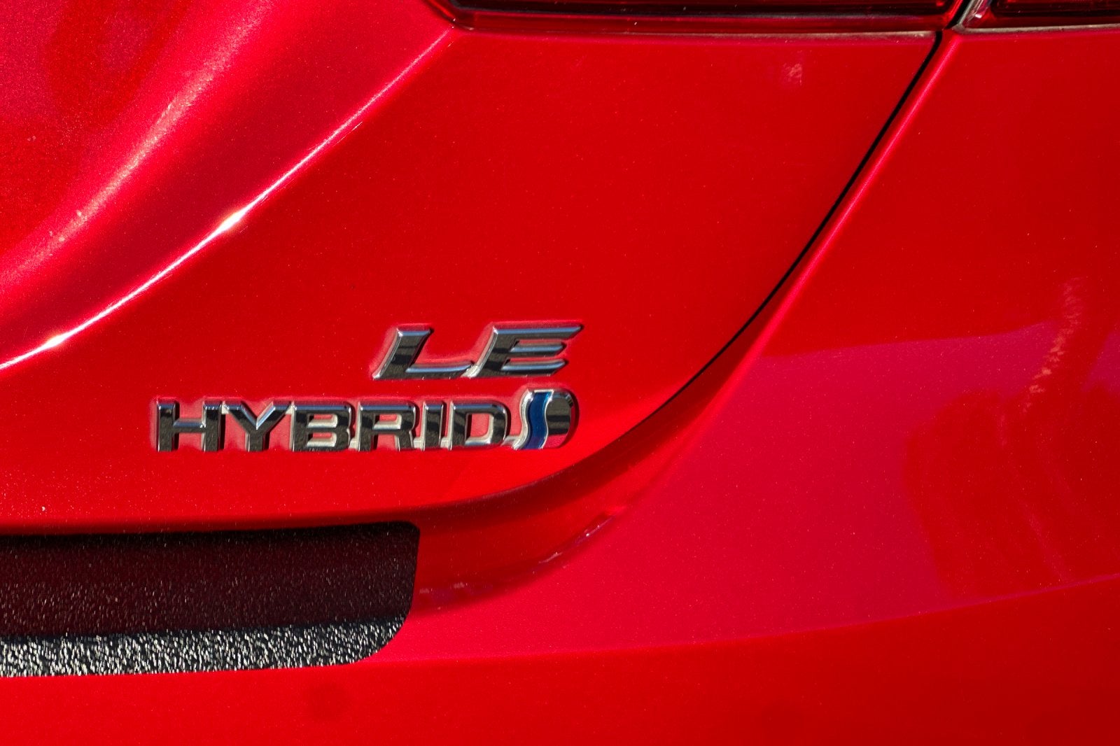 2023 Toyota Camry Hybrid LE