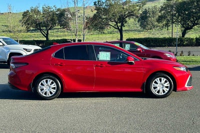 2023 Toyota Camry Hybrid LE
