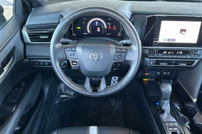 2025 Toyota Camry SE 4D Sedan