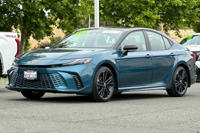 2025 Toyota Camry XSE 4D Sedan