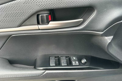 2025 Toyota Camry XSE 4D Sedan