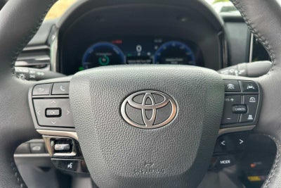 2025 Toyota Camry XSE 4D Sedan