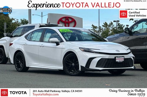2025 Toyota Camry SE 4D Sedan
