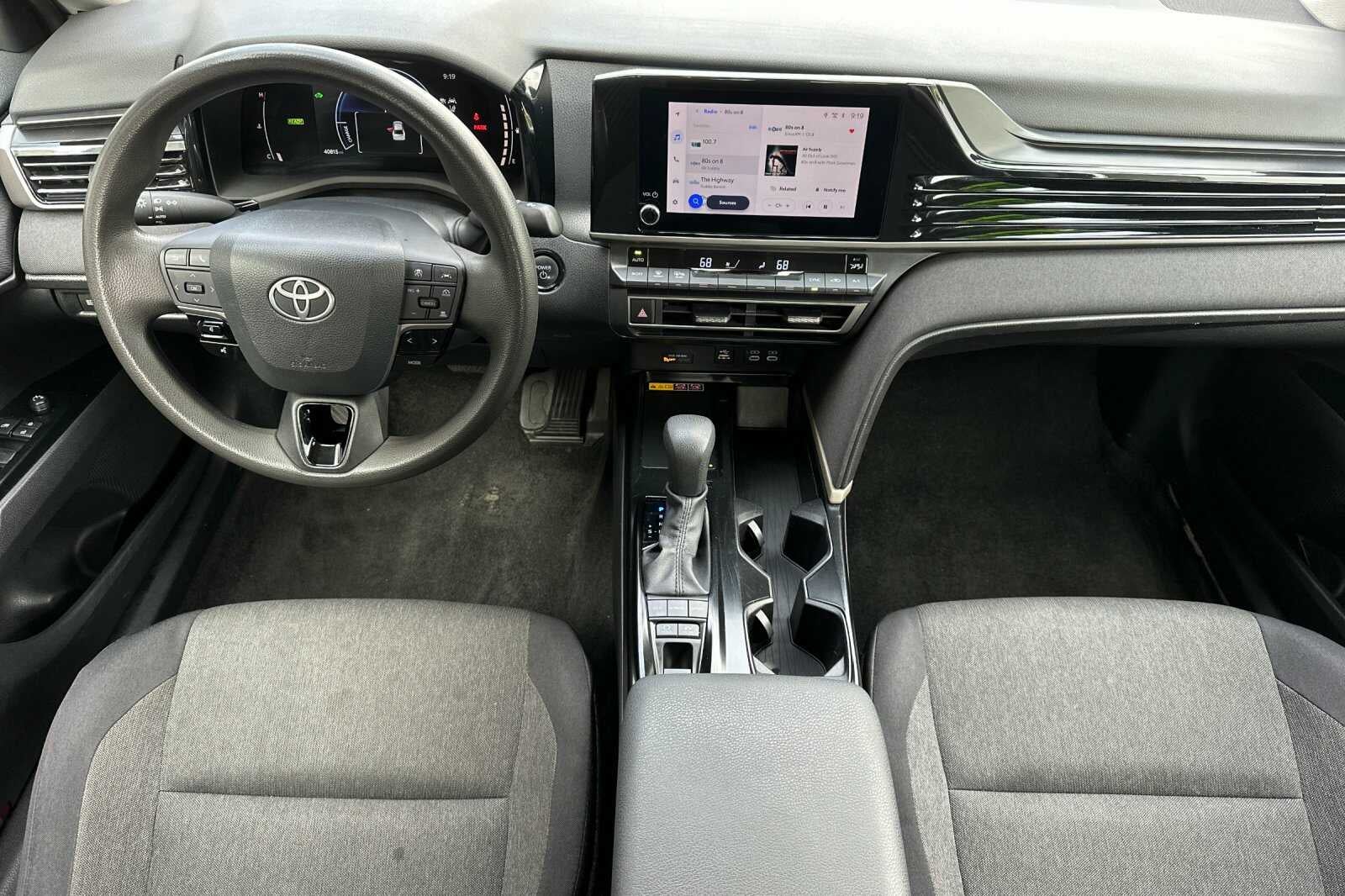 2025 Toyota Camry LE 4D Sedan