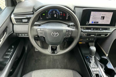 2025 Toyota Camry LE 4D Sedan