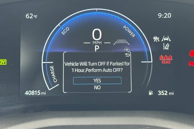 2025 Toyota Camry LE 4D Sedan