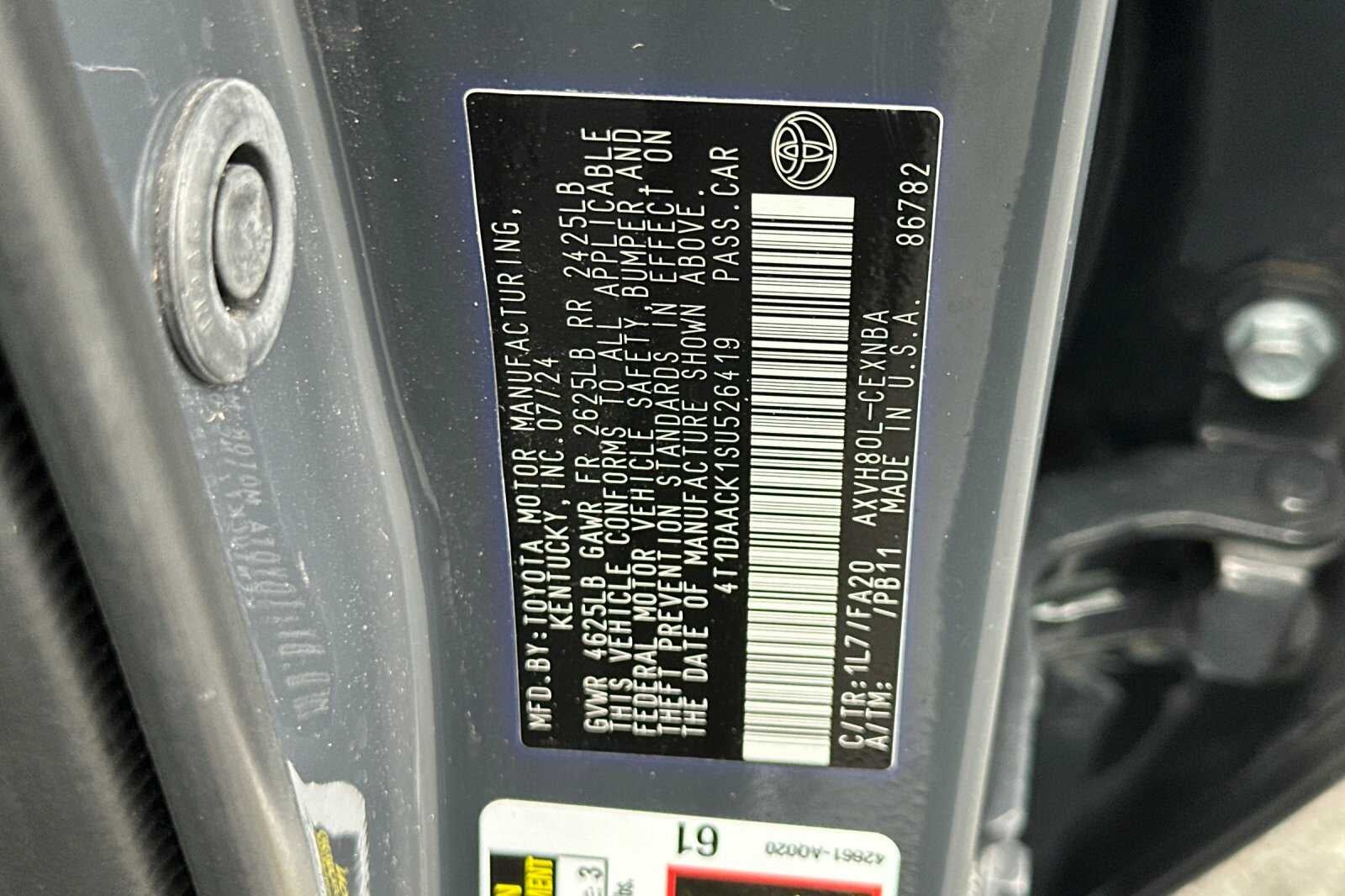 2025 Toyota Camry LE 4D Sedan