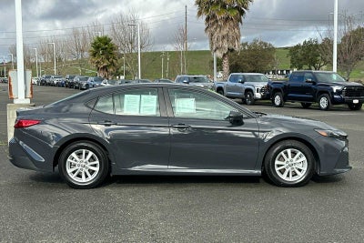 2025 Toyota Camry LE 4D Sedan