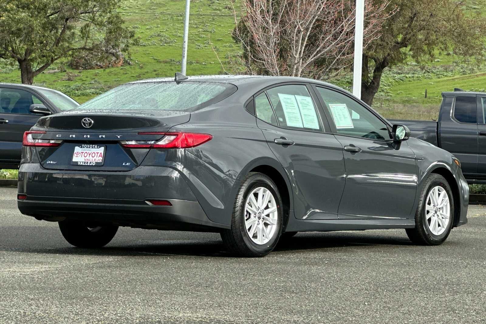 2025 Toyota Camry LE 4D Sedan