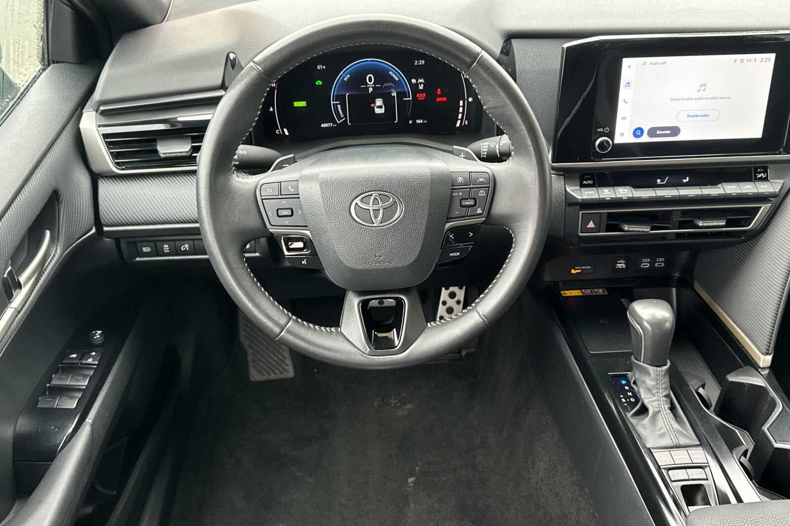 2025 Toyota Camry SE 4D Sedan
