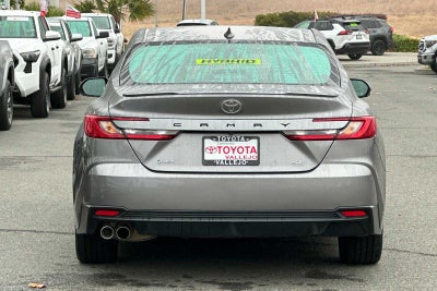 2025 Toyota Camry SE 4D Sedan