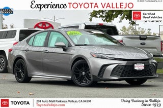 2025 Toyota Camry SE 4D Sedan