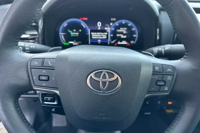 2025 Toyota Camry XSE 4D Sedan