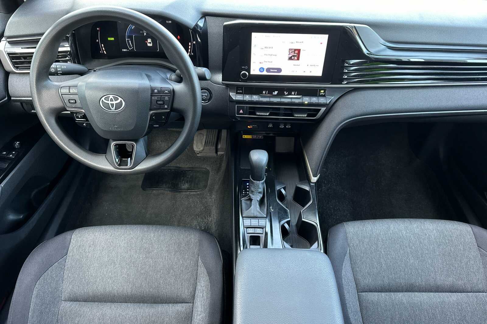 2025 Toyota Camry LE 4D Sedan