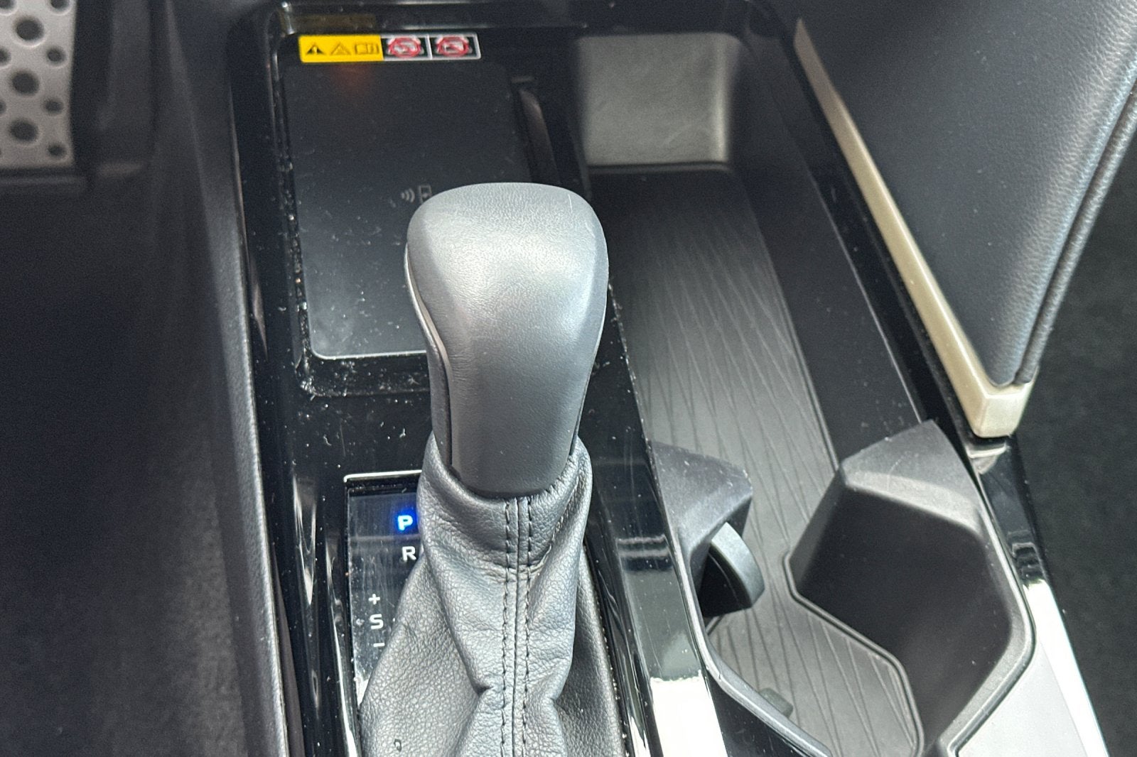 2025 Toyota Camry XSE 4D Sedan