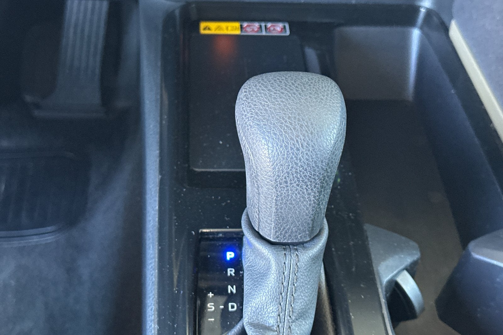 2025 Toyota Camry LE 4D Sedan