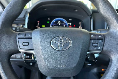 2025 Toyota Camry LE 4D Sedan