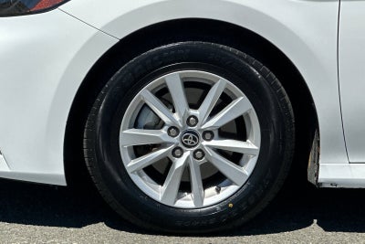 2025 Toyota Camry LE 4D Sedan