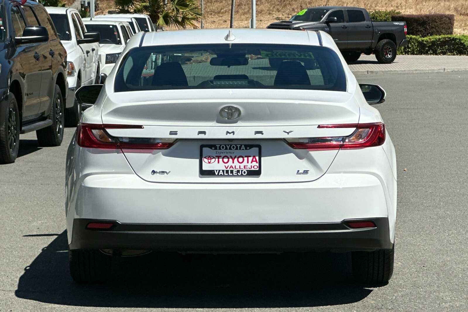 2025 Toyota Camry LE 4D Sedan