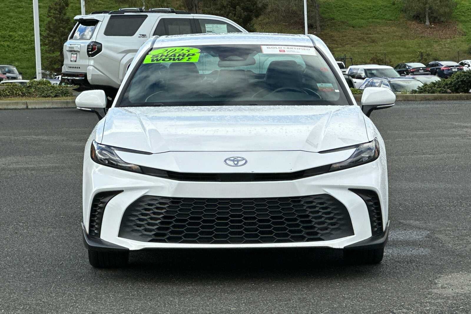 2025 Toyota Camry SE 4D Sedan