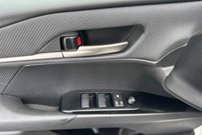 2025 Toyota Camry SE 4D Sedan