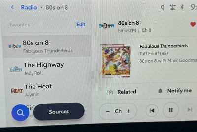 2025 Toyota Camry SE 4D Sedan