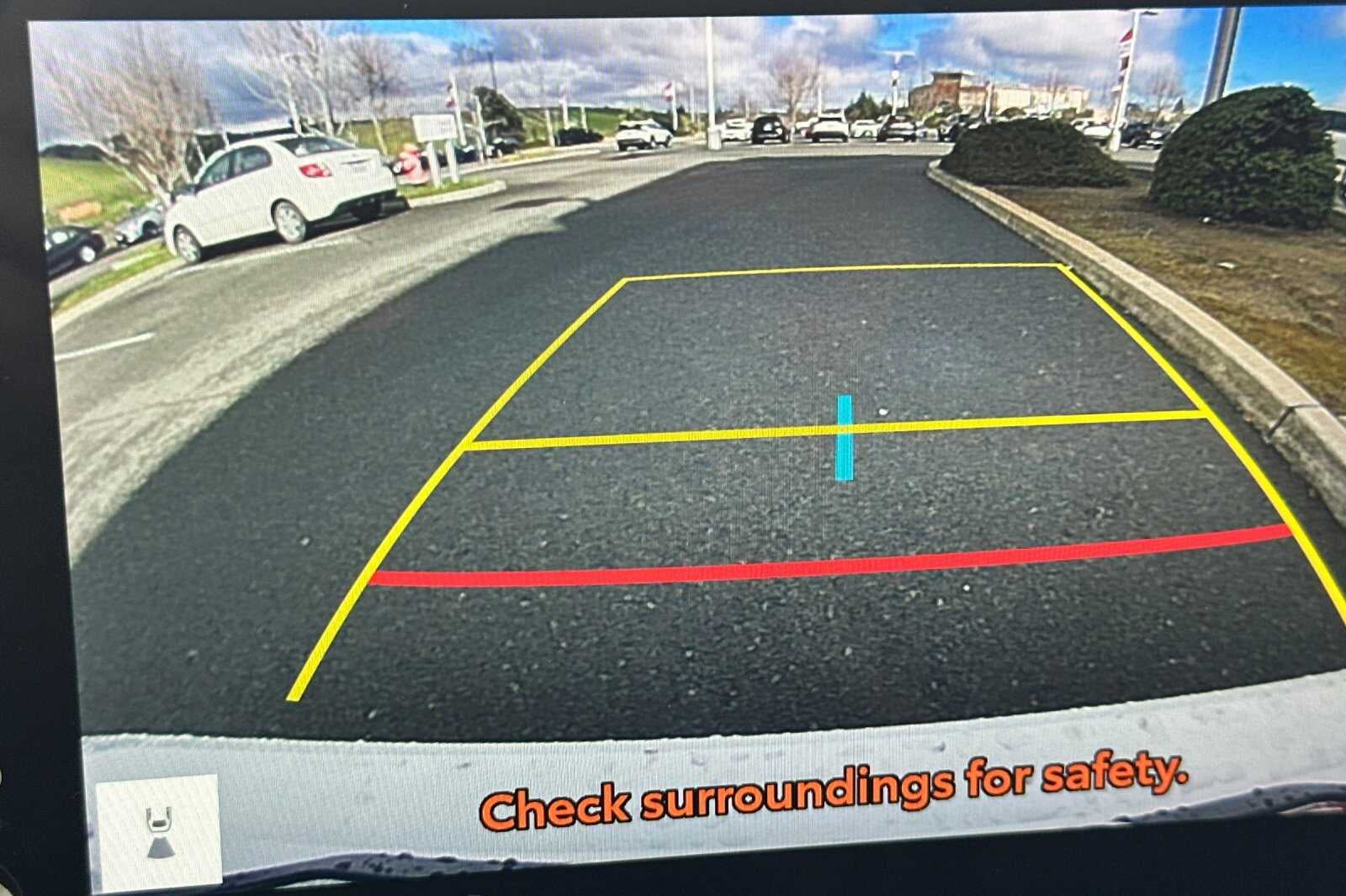 2025 Toyota Camry SE 4D Sedan