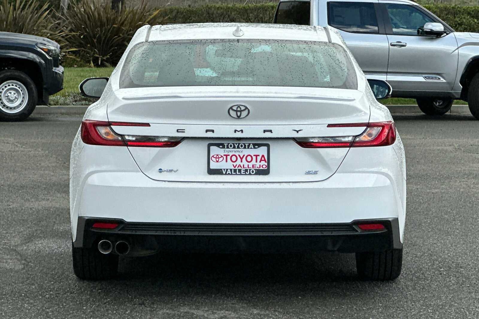 2025 Toyota Camry SE 4D Sedan