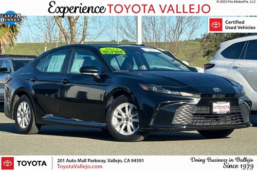 2025 Toyota Camry LE 4D Sedan