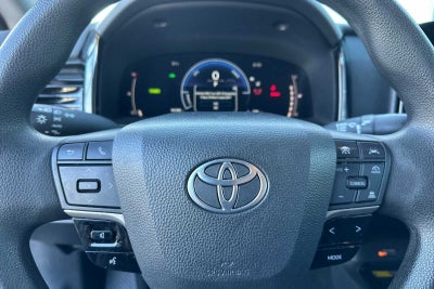 2025 Toyota Camry LE 4D Sedan