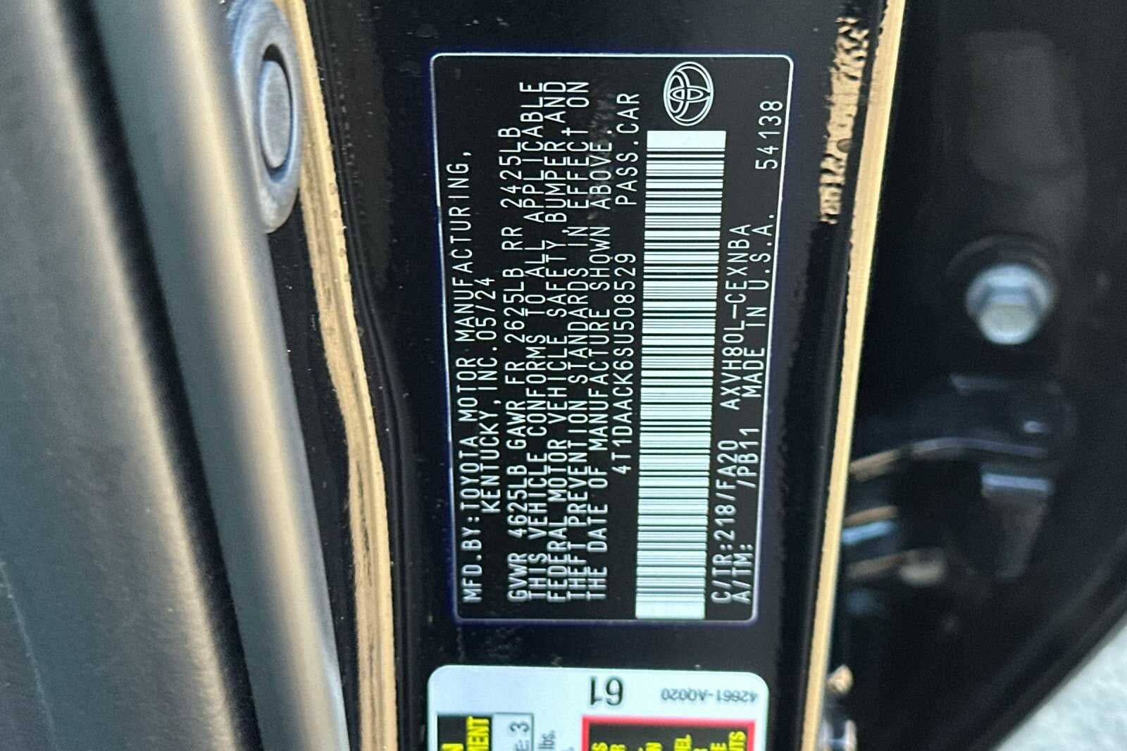 2025 Toyota Camry LE 4D Sedan