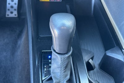 2025 Toyota Camry SE 4D Sedan