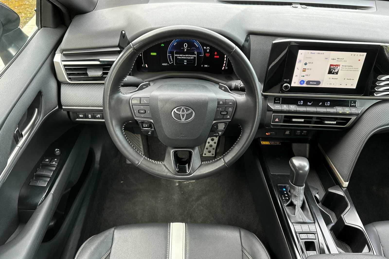 2025 Toyota Camry SE 4D Sedan