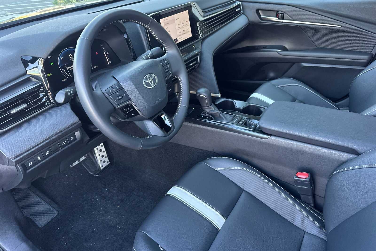 2026 Toyota Camry SE 4D Sedan