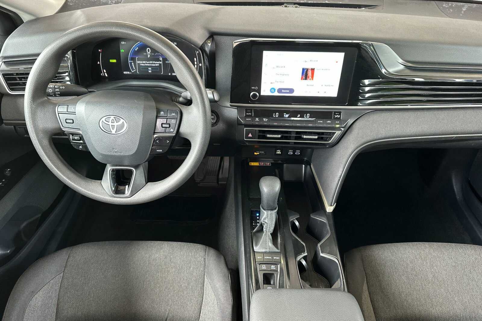 2025 Toyota Camry LE 4D Sedan