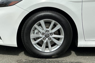 2025 Toyota Camry LE 4D Sedan