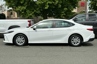 2025 Toyota Camry LE 4D Sedan