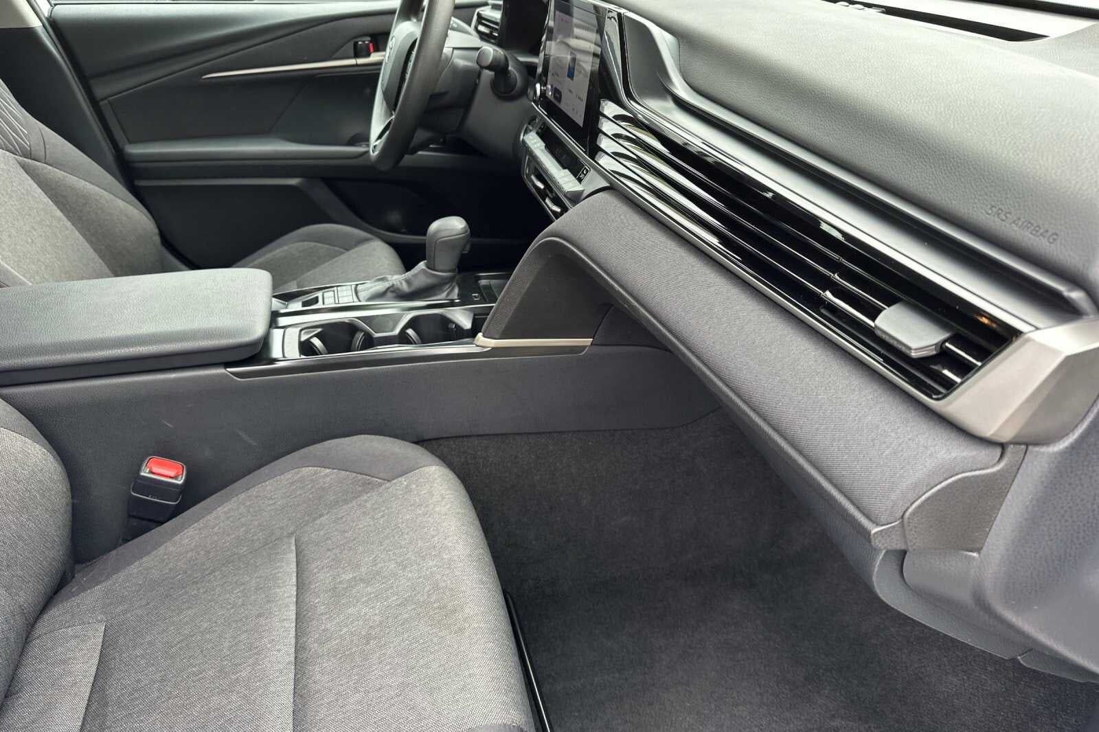 2025 Toyota Camry LE 4D Sedan