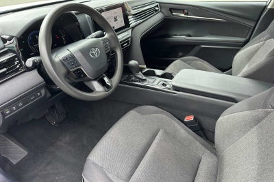 2025 Toyota Camry LE 4D Sedan