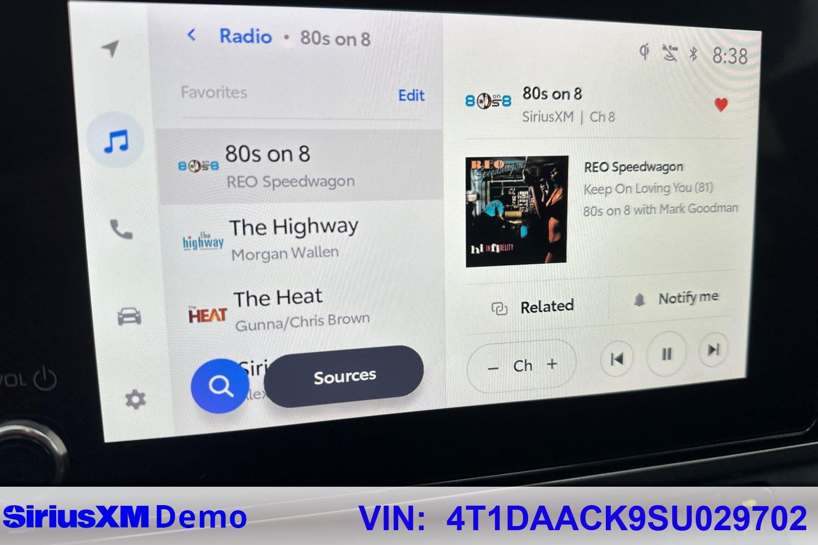 2025 Toyota Camry LE 4D Sedan