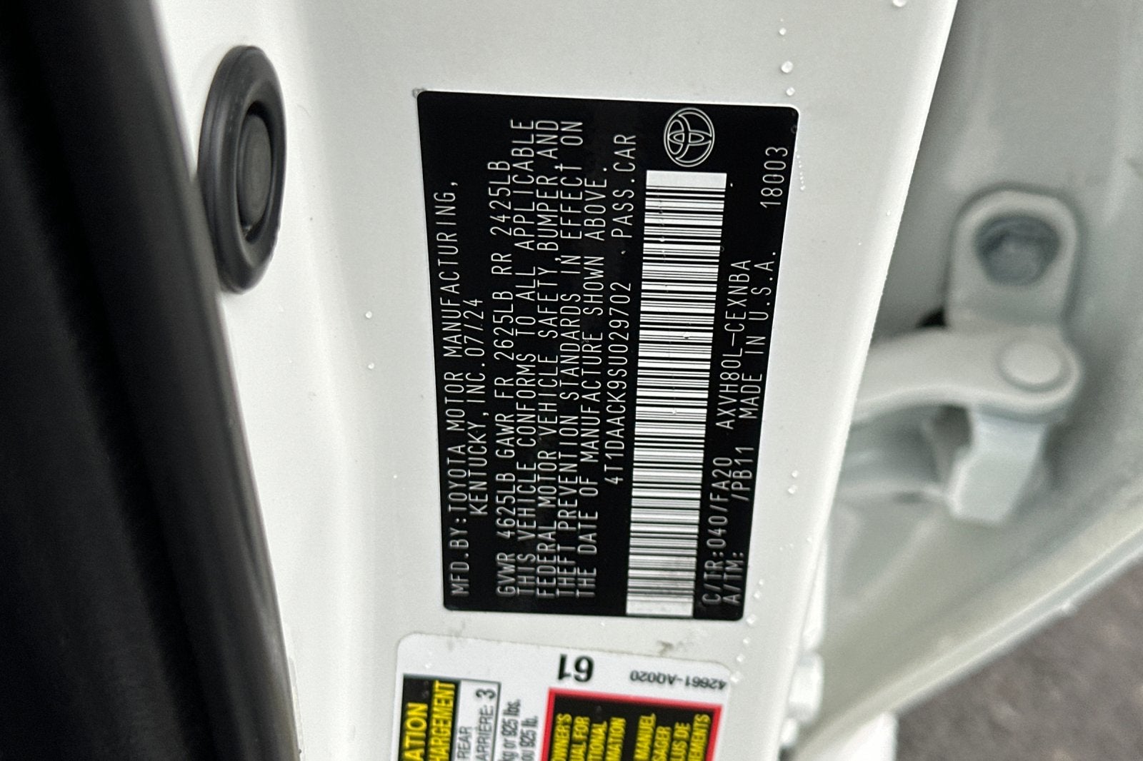 2025 Toyota Camry LE 4D Sedan